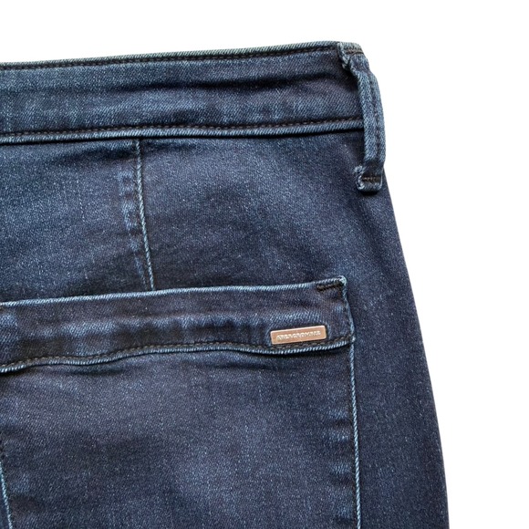 Abercrombie & Fitch High Rise Wide Leg Flare Wash Flare Jeans Size 29/33R - Picture 9 of 9